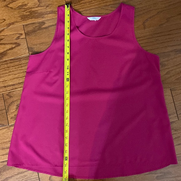Time & Tru fuchsia tank top- size large - Picture 8 of 9